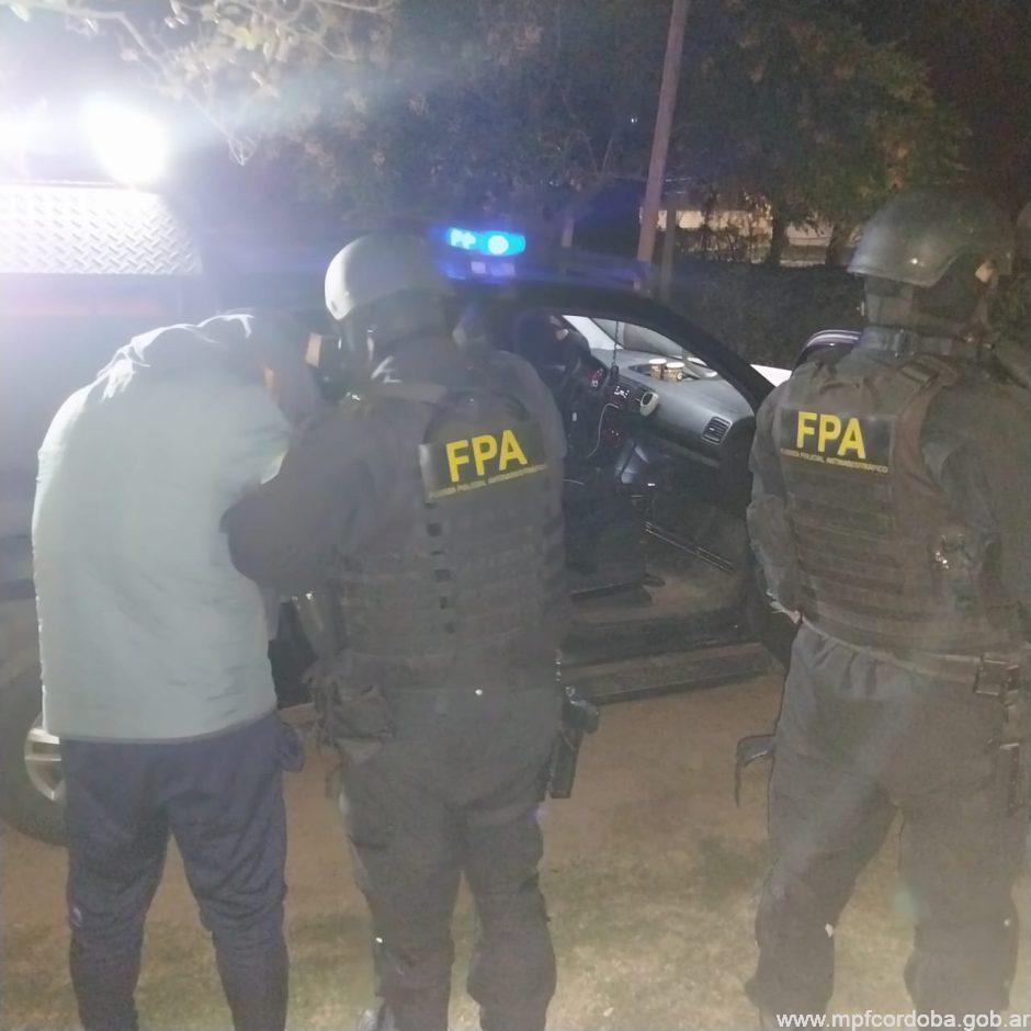 FPA cierra punto de venta y detiene a delivery de drogas en Morrison