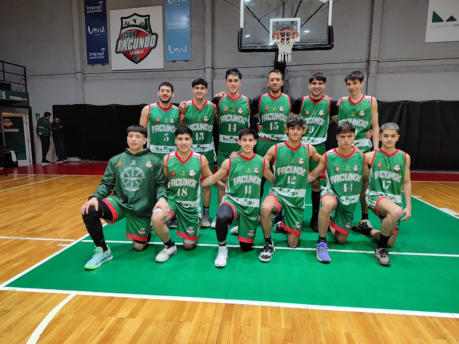 Facundo se quedó con el pase a la siguiente ronda de playoffs