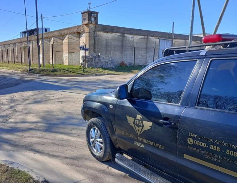 Detienen en Barrio Belgrano a un sujeto de 25 años con varias dosis de marihuana