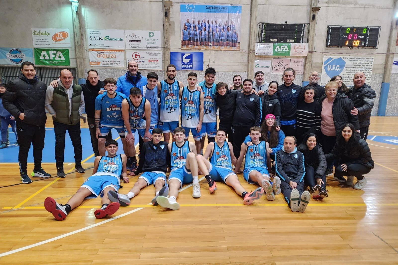 San Martin venció de visitante a Unión de Totoras por 71 a 58 con un muy buen debut de Marco Espíndola