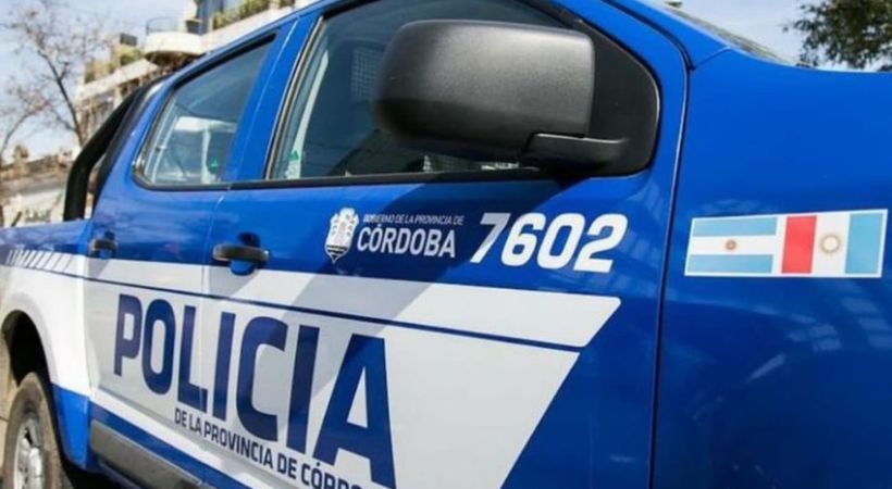 Detienen a dos malvivientes de Villa María que perpetraron un asalto en un local de Ruta 9