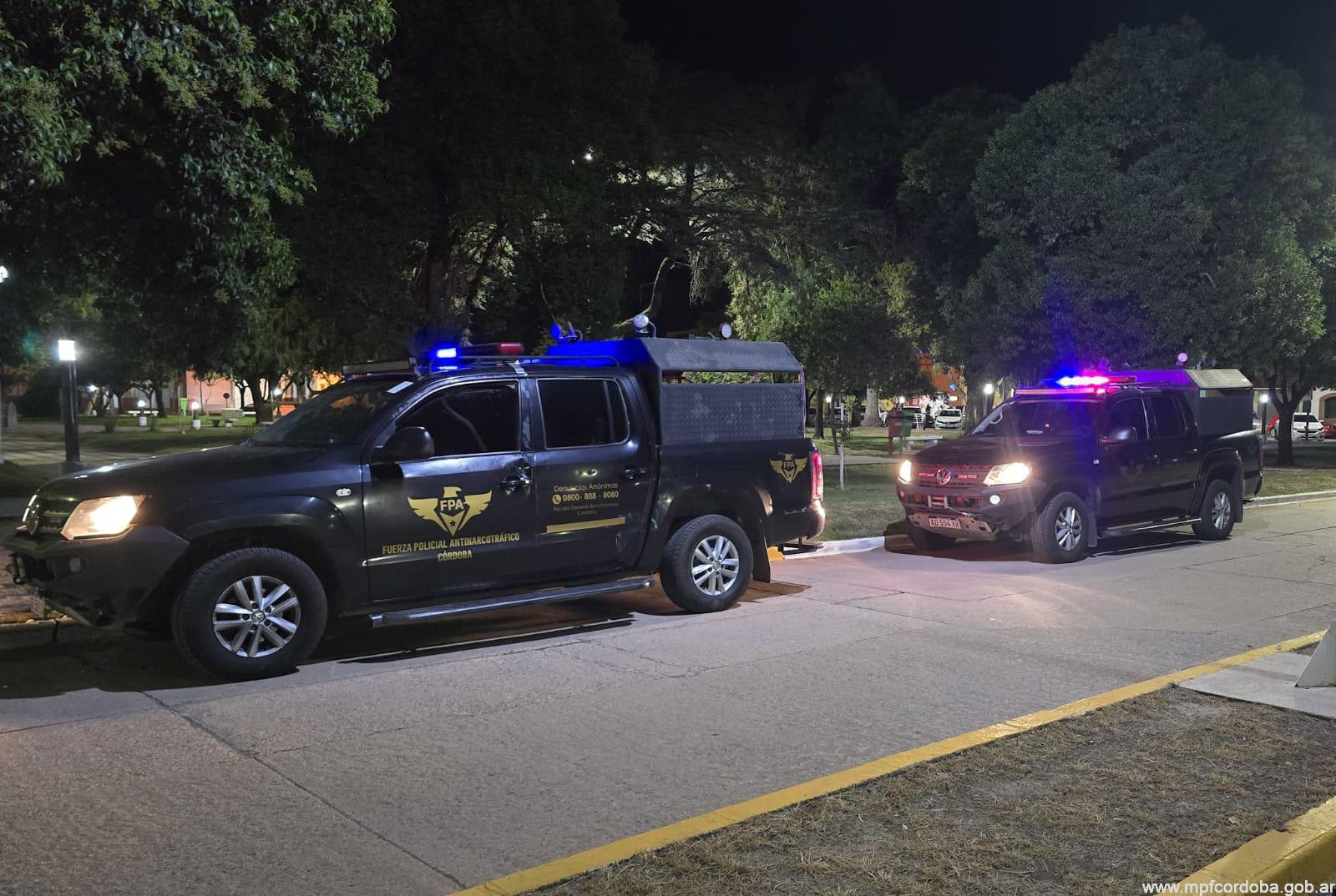 Detienen a dos hombres en Marcos Juárez con éxtasis y cocaína rosa en la autopista Córdoba-Rosario