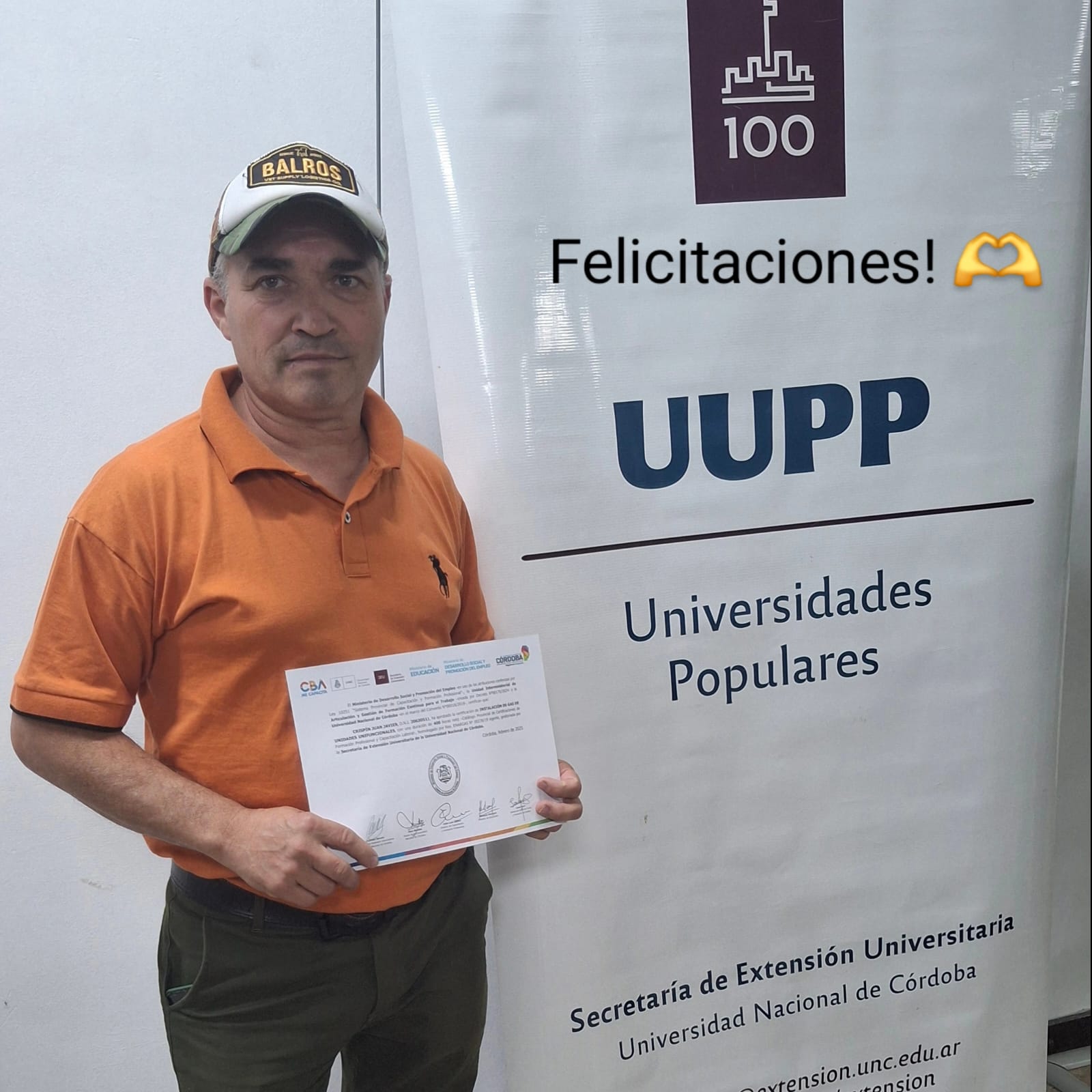 “A mis 55 años me había quedado sin trabajo, volví a estudiar y hoy soy gasista matriculado” dijo Juan Crispin