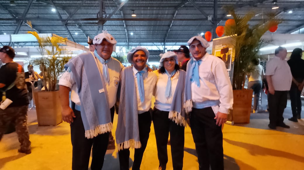 Entre 10 países participantes, los marcosjuarenses Eduardo Pérez y Erica Tolosa se consagraron campeones representando a Argentina