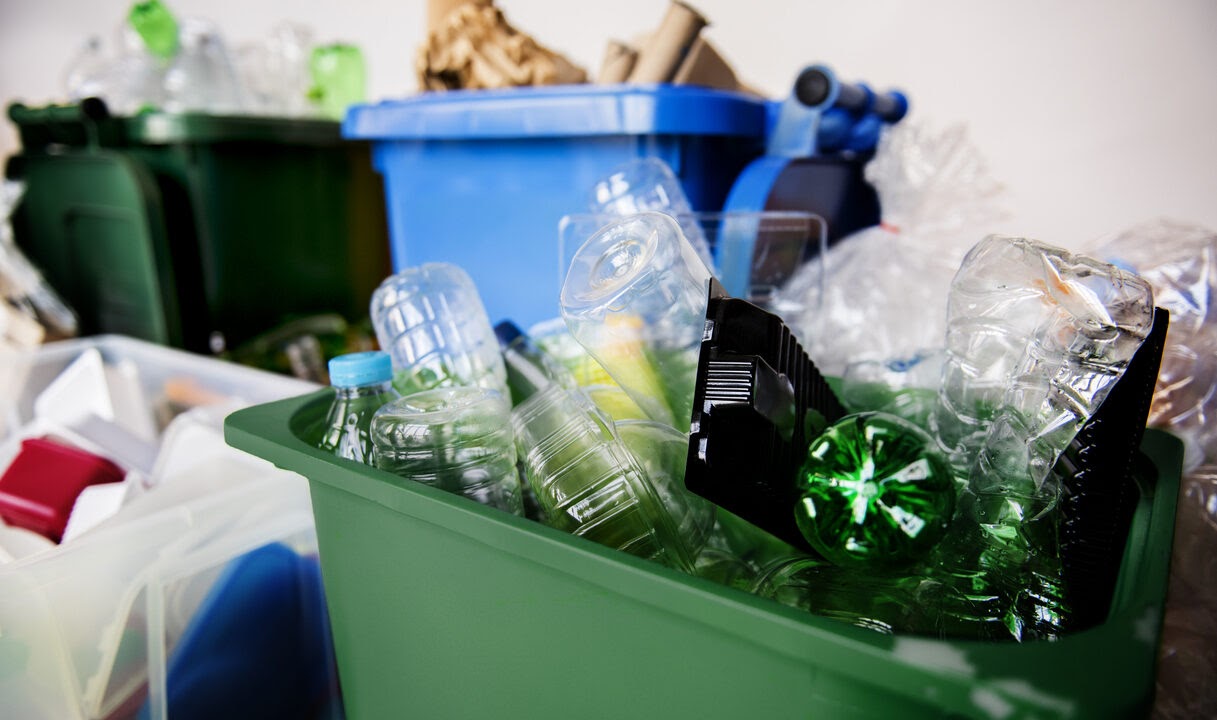 Integrantes de la Cooperativa GIR extenderán el canje de residuos reciclables