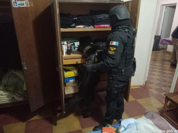 FPA cierra punto de venta y detiene a delivery de drogas en Morrison
