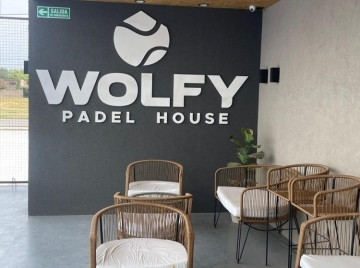 Nachos Bike, Balans y Wolfy Padel House: Salud y Deporte para una vida activa