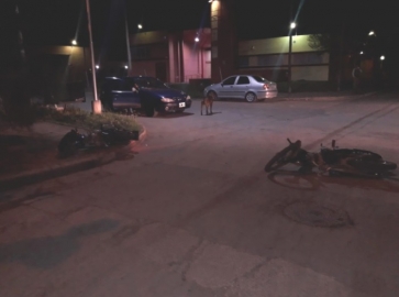 Leones: adolescente sufrió graves lesiones al chocar en moto