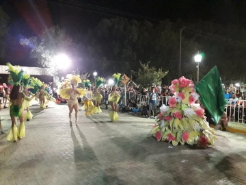 Monte Buey: 5000 personas disfrutaron del carnaval con Sergio Gallegillo