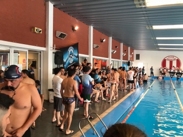 Argentino hizo podio en el Torneo Interprovincial de Natación que organizó por el aniversario