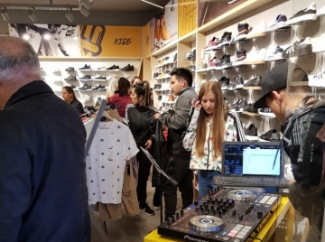 Luego de la inauguración de Henzy, reformarán Rossetti como All Sport  

