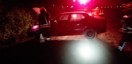 Leones: 6 ocupantes ilesos tras accidente en zona rural