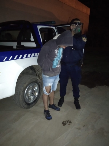 Gral Roca:  9 hombres rompieron un alambrado para pescar en un arroyo y fueron detenidos