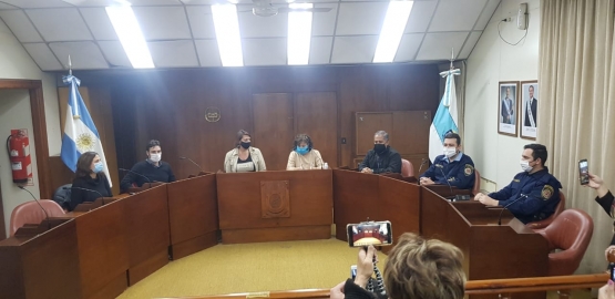Se restringen las actividades sociales y al aire libre, bares y restoranes en Marcos Juárez