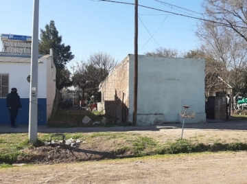 Buscaban a los ladrones de la Guardería Hijitus y se encontraron con una moto robada