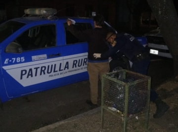 Escucharon disparos y los detuvieron cazando con armas ilegales