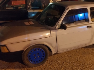 Imputaron a tres hombres por manejar un auto con pedido de secuestro