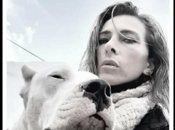 Cría Dogos Argentinos hace 11 años y ganó en competencias mundiales