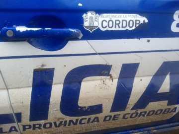 Allanaron una casa por la agresión de menores a policías 
