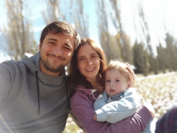 “Todos por Lolo”: necesita un tratamiento urgente antes de llegar a los dos años