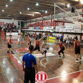 “Son un grupazo que logró acoplar los chicos de afuera con los locales”