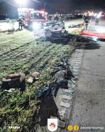Marcosjuarense con graves heridas tras chocar contra un camión en autopista
