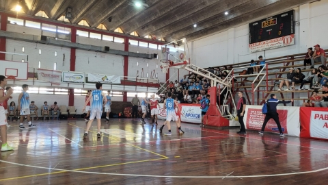 Argentino superó a San Martín por 63 a 53 en el clásico de la cañadense en primera división