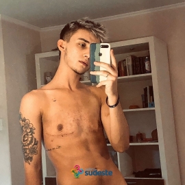 Camilo Furrer: “Mi transición de género fue como nacer de nuevo y hoy celebro mi identidad”