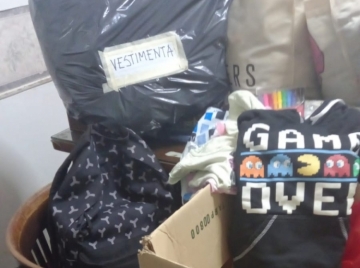 Alumnos del colegio Mitre realizan donaciones para la familia de un compañero que lo perdió todo en un incendio