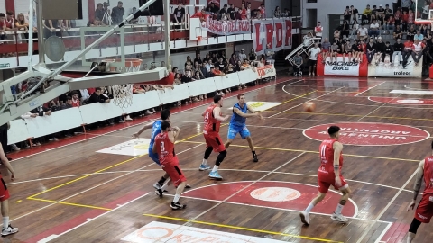 Argentino no pudo con Morteros y el viernes irá por la hazaña para clasificar al Torneo prefederal de básquet