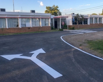 Vuelta a clases con accesos pintados