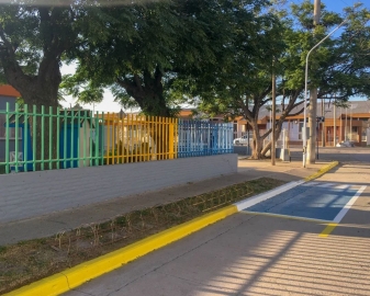 Vuelta a clases con accesos pintados