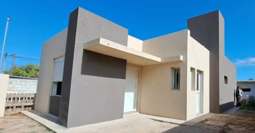 Se entregó la vivienda 228 de PROMUVI