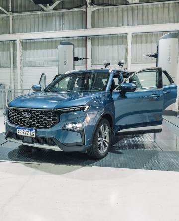 Ford anuncia el lanzamiento de la nueva Ranger Raptor y Territory  