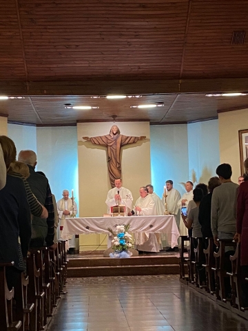 “Jesucristo ha cambiado mi vida, pasé de una superficial a una con sentido”, dijo el nuevo párroco José Ignacio Defagot