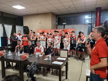 Club Argentino presentó a su Plantel Pre Federal 2023 de básquet 