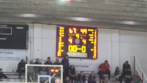 Argentino debutó con un triunfo ante Bell por 67 a 49 en el torneo provincial de básquet