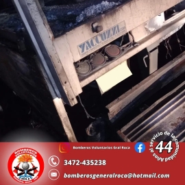 Falleció un conductor al incendiarse la carga de su transporte tras un choque