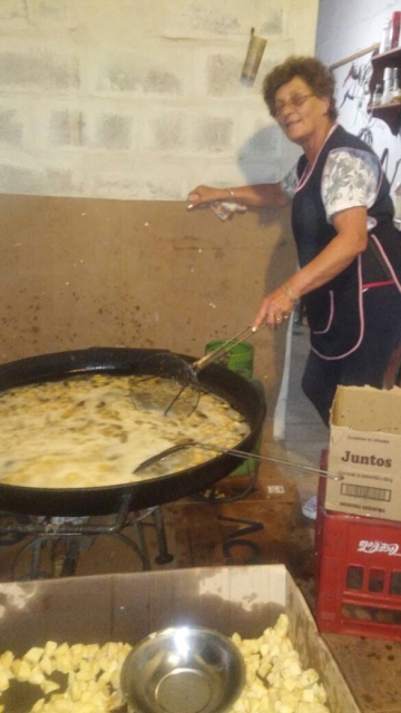 Envianos tu foto, video o mensaje de audio a nuestras líneas